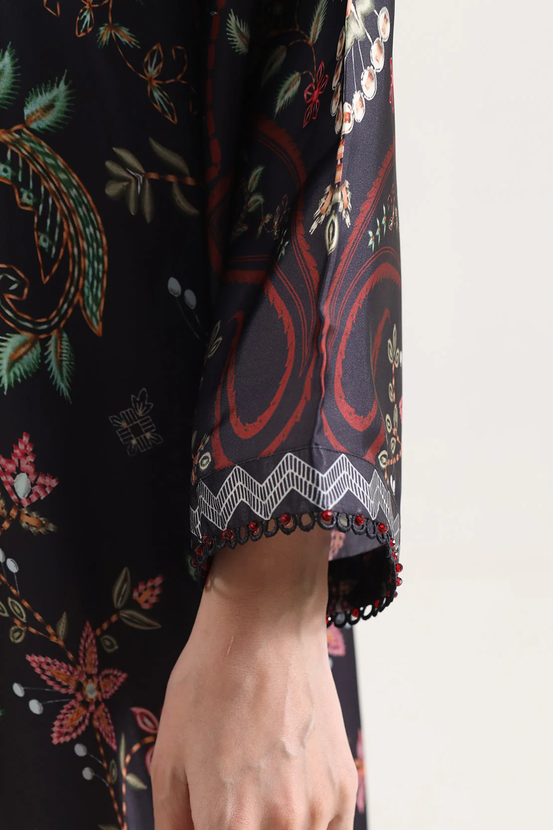 Printed Kaftaan Shamose Silk Stitched Dress - Image 6