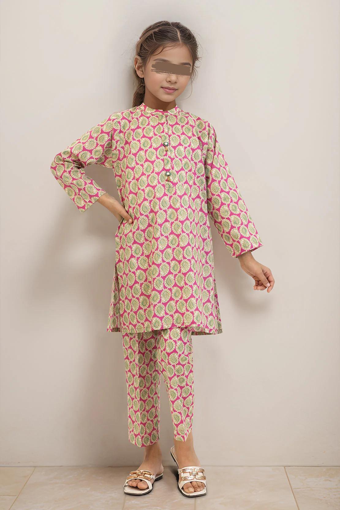 SAYA's Printed Cambric Stitched Mom And Daughter - Image 4