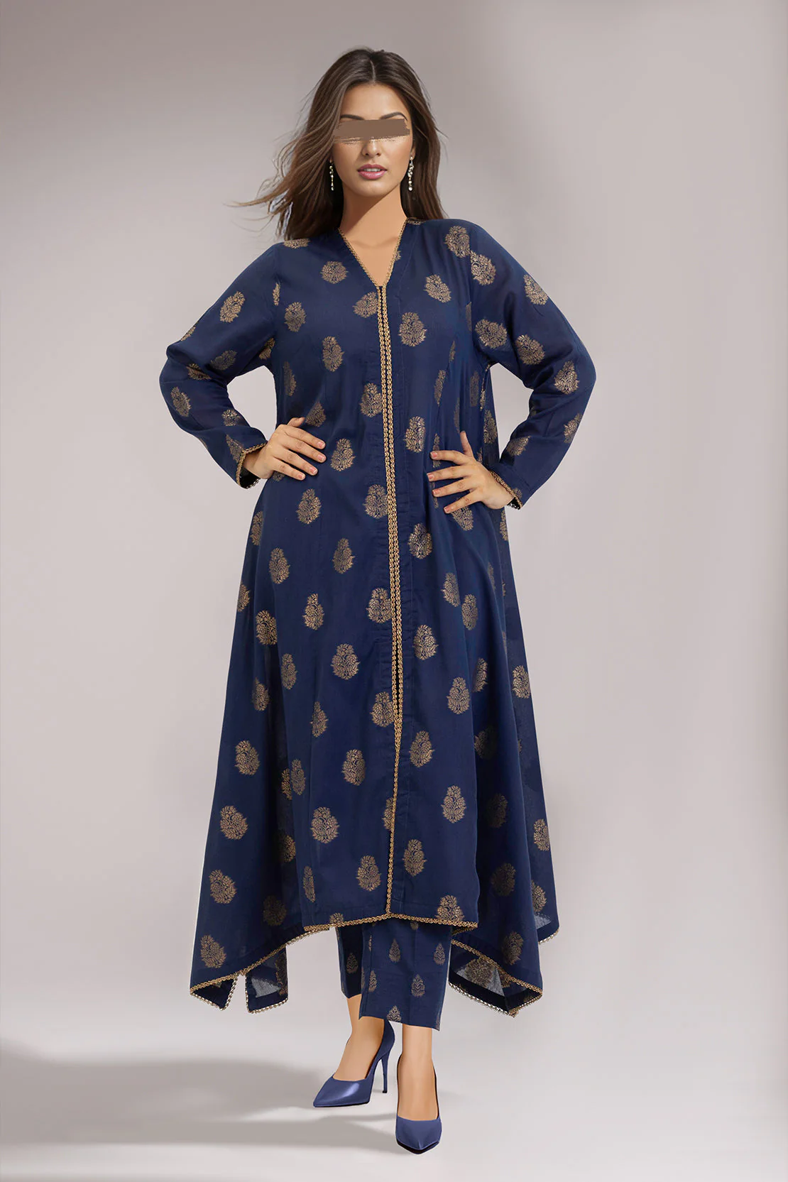 SAYA's Printed Cotton Jacquard Stitched For Mom And Daughter - Image 3