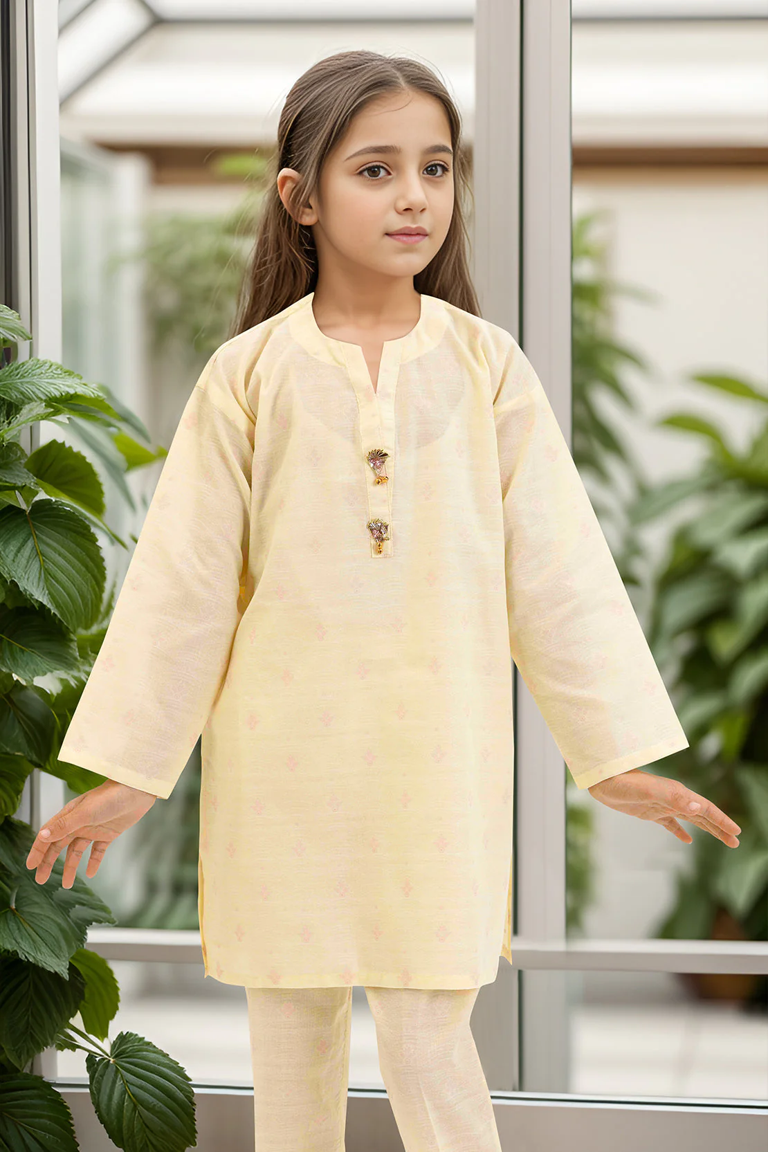 SAYA's Printed Cotton Jacquard Stitched Mom And Daughter - Image 4