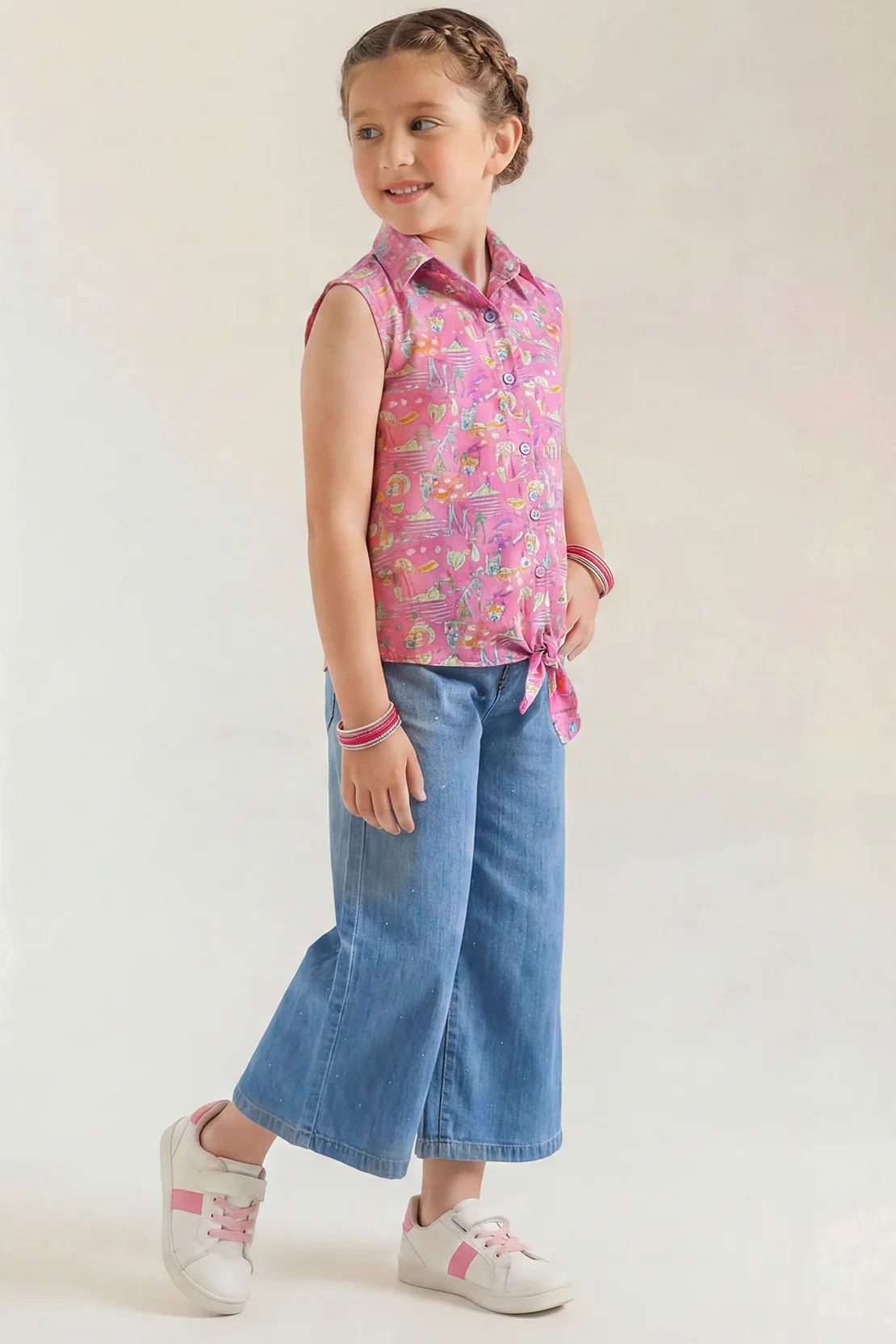 Stitched Cotton Dobby Printed Sleeveless Collared Shirt With Front Knot  For Kids - Image 3